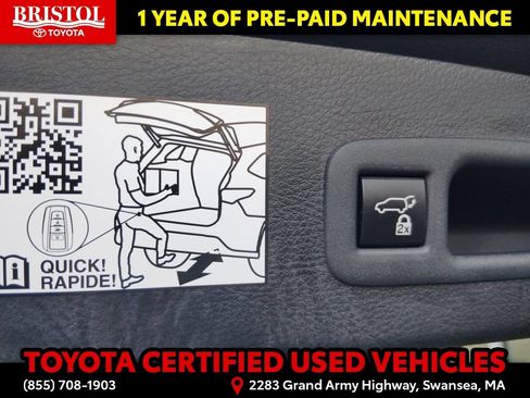 Certified 2023 Toyota Sienna Platinum AWD/4WD image 39