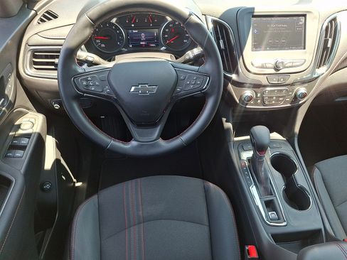 Certified 2023 Chevrolet Equinox RS AWD/4WD image 11