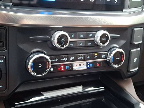 Used 2024 Ford F250 King Ranch AWD/4WD image 16