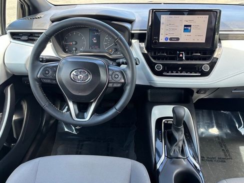 Used 2024 Toyota Corolla SE FWD image 15