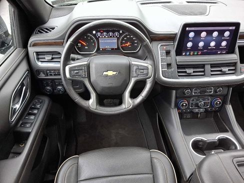 Used 2021 Chevrolet Tahoe Premier AWD/4WD image 11