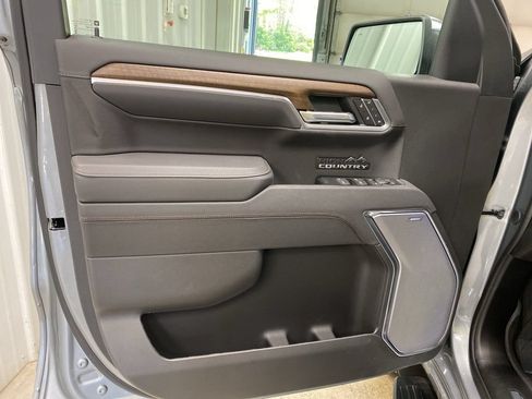 New 2026 Chevrolet Silverado 1500 High Country w/ High Country Premium Package AWD/4WD image 27