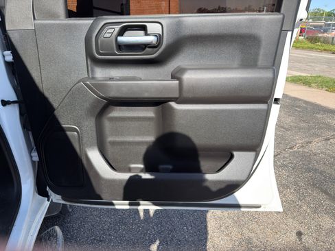 Used 2023 Chevrolet Silverado 2500 W/T w/ Gooseneck/5TH Wheel Package AWD/4WD image 31