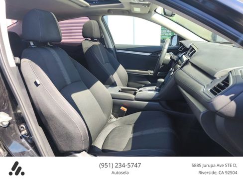 Used 2018 Honda Civic EX image 17