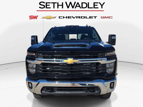 New 2026 Chevrolet Silverado 3500 LT w/ All Star Edition AWD/4WD image 2