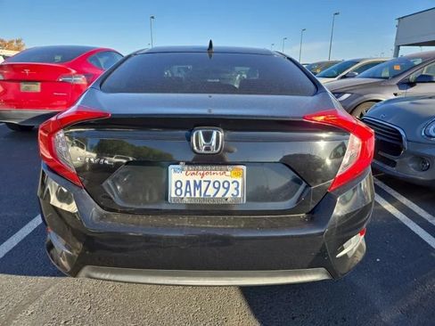 Used 2017 Honda Civic EX image 3