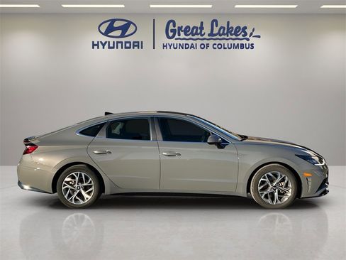 Certified 2023 Hyundai Sonata SEL w/ Cargo Package image 6
