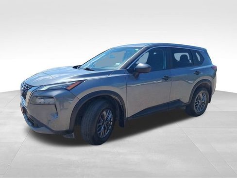 Certified 2023 Nissan Rogue S FWD image 4