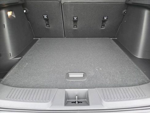 New 2026 Chevrolet Trax RS w/ Sunroof Package FWD image 23