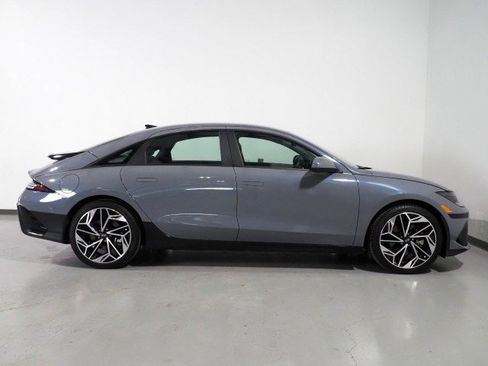 Used 2024 Hyundai Ioniq 6 SEL image 4