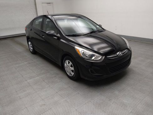 Used 2016 Hyundai Accent SE w/ Option Group 02 FWD image 13