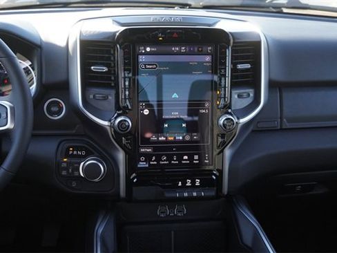 New 2026 RAM 1500 4x4 Crew Cab image 14