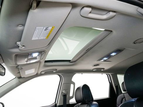 Certified 2022 Kia Telluride EX w/ EX Premium Package image 8