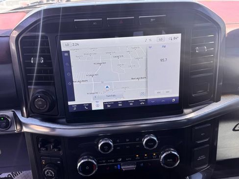 Used 2022 Ford F150 Lariat AWD/4WD image 12