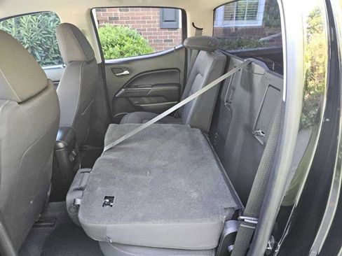 Used 2019 GMC Canyon SLE w/ Trailering Package RWD image 24