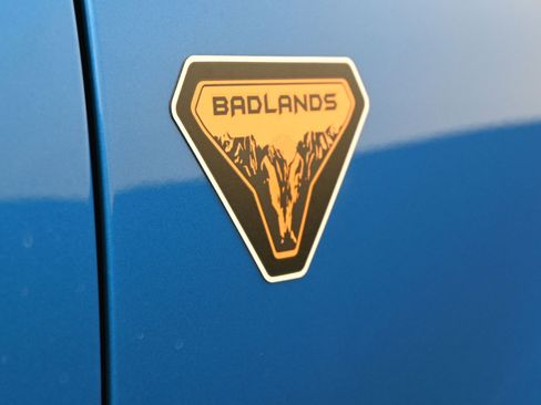 Used 2025 Ford Bronco Badlands AWD/4WD image 25