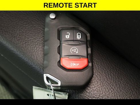 Used 2022 Jeep Wrangler Unlimited Sport w/ Sun And Sound Package AWD/4WD image 8
