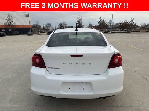 Used 2013 Dodge Avenger SE image 27