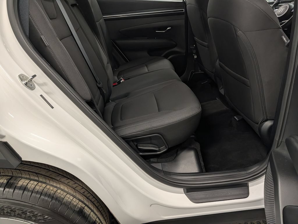 Used 2024 Hyundai Tucson SE AWD/4WD image 26