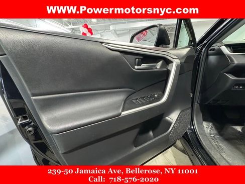 Used 2024 Toyota RAV4 XLE image 19