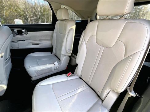 Used 2022 Kia Sorento SX image 21
