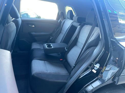 Used 2023 Nissan Rogue SV FWD image 25