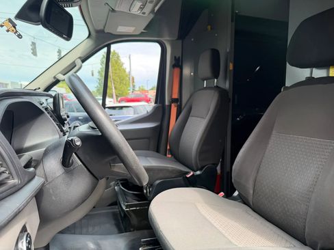Used 2020 Ford Transit 250 148 High Roof Extended image 11