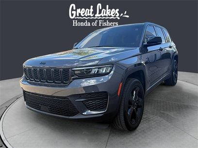 Used 2023 Jeep Grand Cherokee Altitude