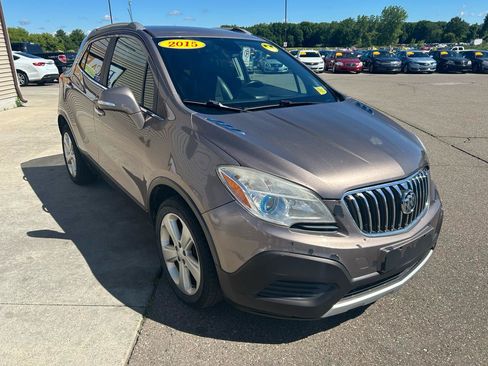 Used 2015 Buick Encore FWD image 3