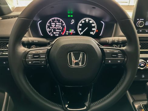 Used 2025 Honda Civic Sport image 21