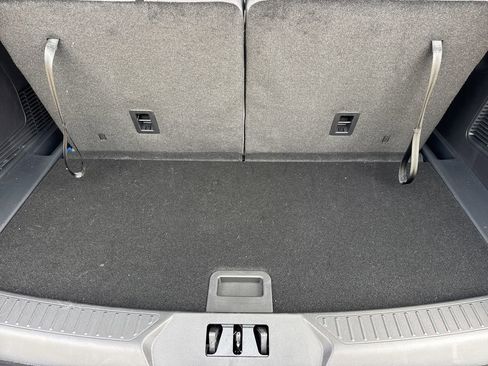 New 2026 Ford Explorer Active RWD image 19