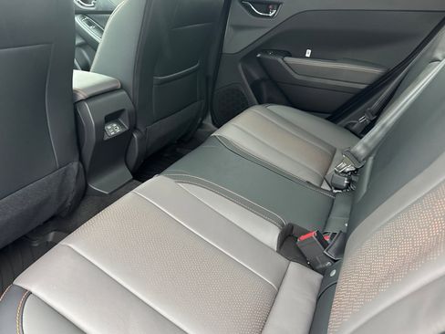 New 2025 Subaru Crosstrek 2.5i Limited w/ Popular Package #4A image 12