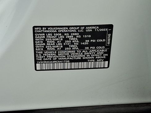 Used 2024 Volkswagen Atlas Peak Edition SE AWD/4WD image 28