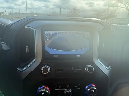 Used 2023 GMC Sierra 3500 SLE image 13