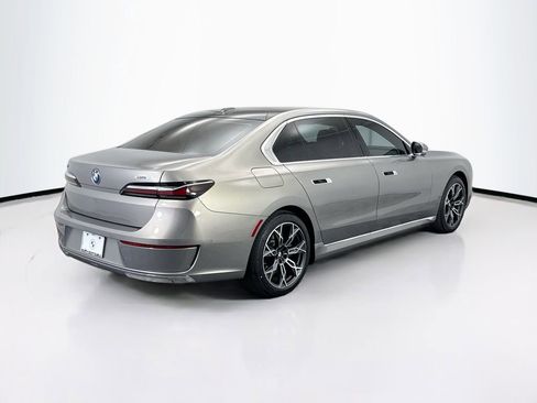 Certified 2024 BMW i7 xDrive60 image 5