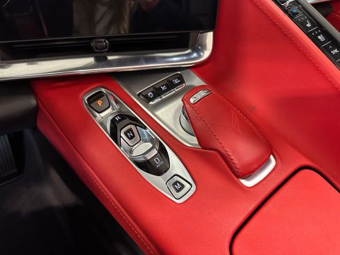 Used 2020 Chevrolet Corvette Stingray 2LT Z51 Performance P w/ 2LT Preferred Equipment Group image 29