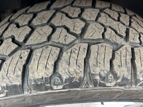 Used 2011 Chevrolet Silverado 1500 LT w/ All-Star Edition image 17