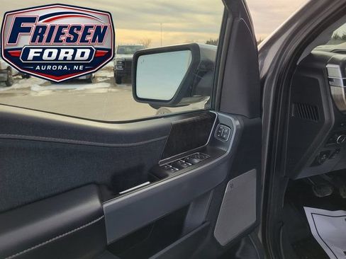 Used 2021 Ford F150 Lariat AWD/4WD image 12