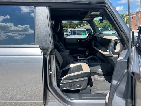 Used 2022 Ford Bronco Wildtrak AWD/4WD image 22