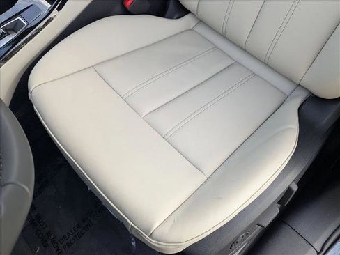 New 2025 Audi Q6 e-tron Premium image 4