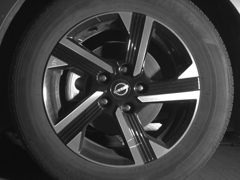 Used 2025 Nissan Sentra SV image 12