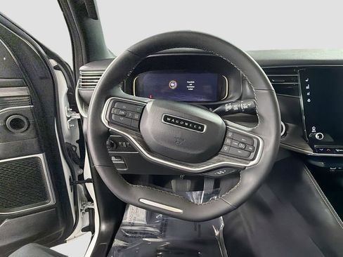 Used 2024 Jeep Wagoneer Series II AWD/4WD image 13