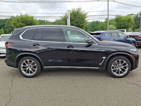 Used 2024 BMW X5 xDrive40i w/ Premium Package AWD/4WD image 8