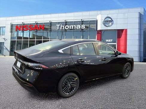 Certified 2026 Nissan Sentra SV w/ Floor Mat Package FWD image 3