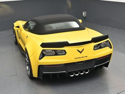 Used 2017 Chevrolet Corvette Z06 RWD image 23