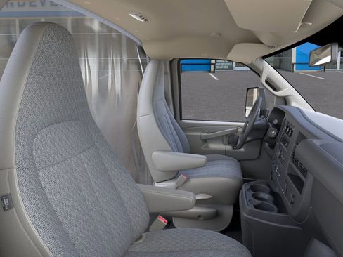 New 2025 Chevrolet Express 3500 w/ Power Convenience Package RWD image 17