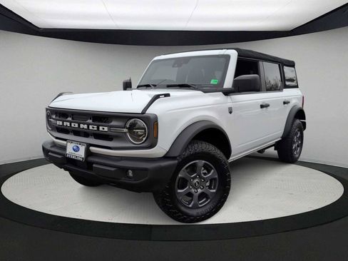 Used 2023 Ford Bronco Big Bend image 1