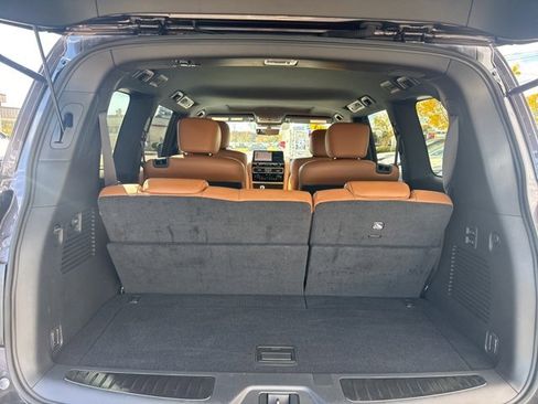 Certified 2024 INFINITI QX80 Sensory w/ Cargo Package image 9