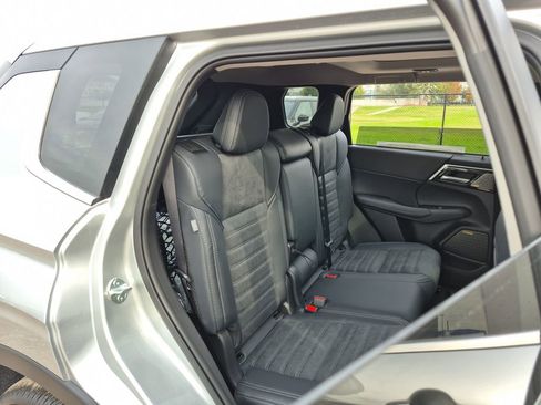 New 2026 Mitsubishi Outlander SE AWD/4WD image 42