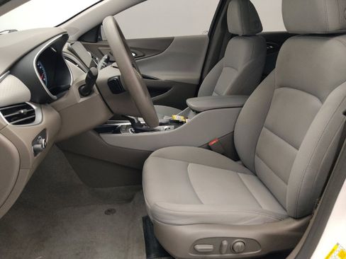 Used 2024 Chevrolet Malibu LT FWD image 17